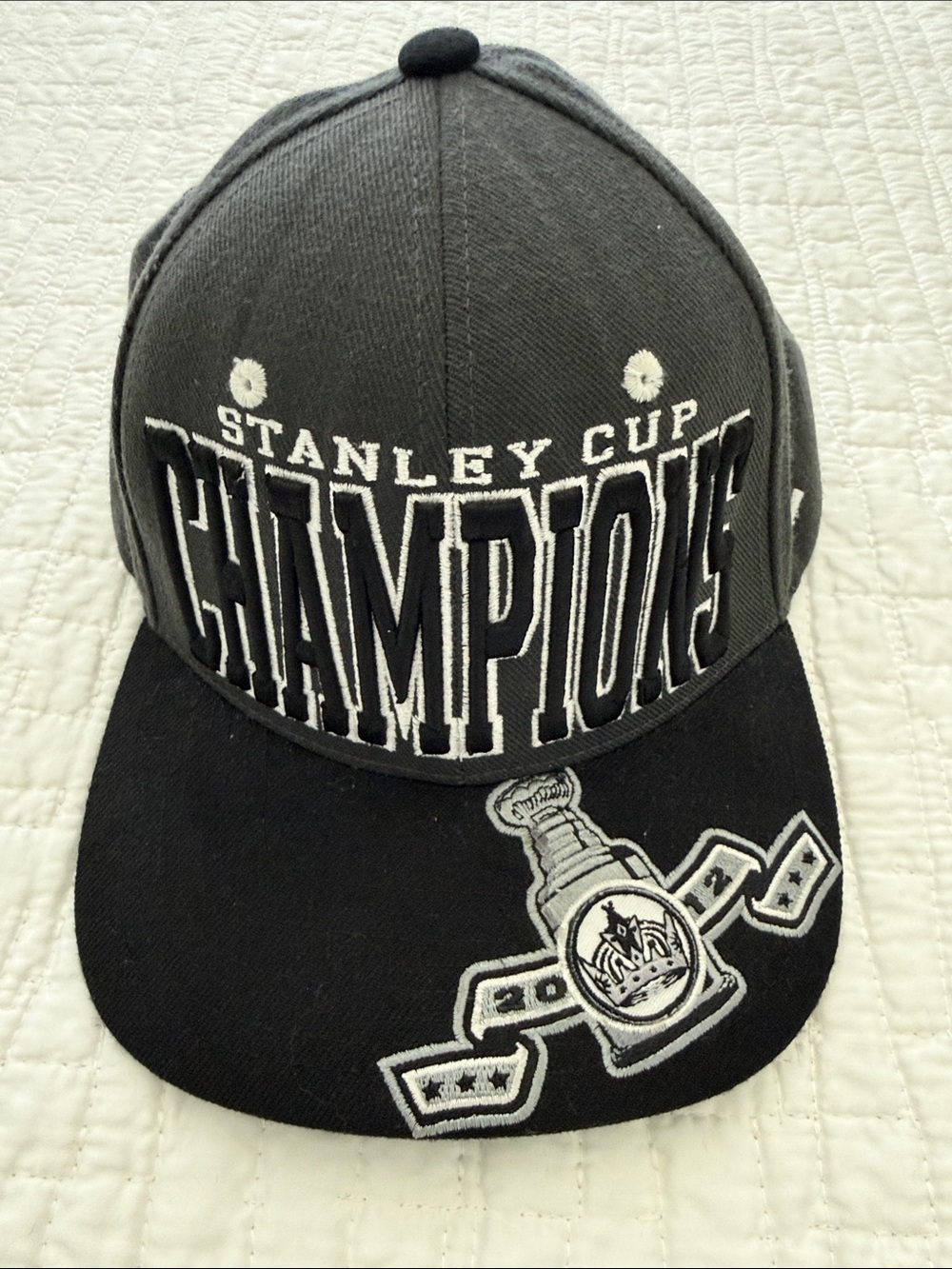 Zephyr Los Angeles Kings 2012 Grey and Black 'Champions' Snapback Hat